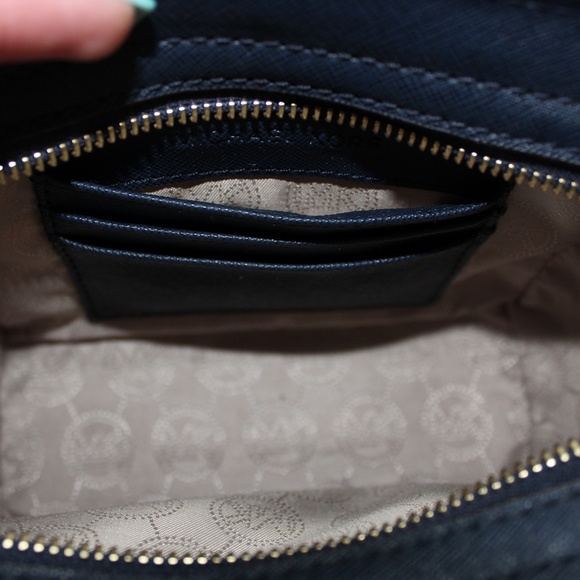 Michael Kors Mini Purse - Picture 5 of 7